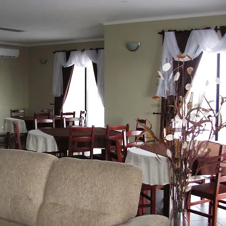 فندق مبيت وإفطار Da 2*